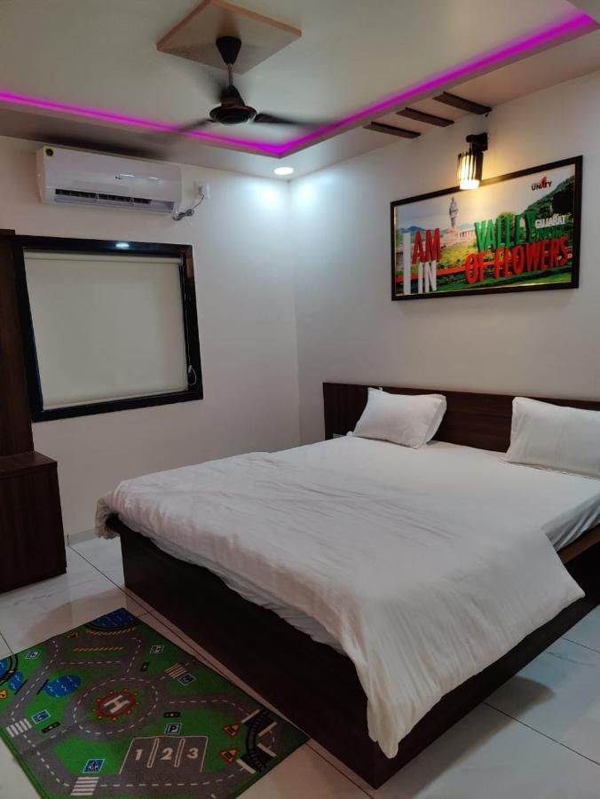 Hotel Sardar Rooms Garudeshwar Exterior photo