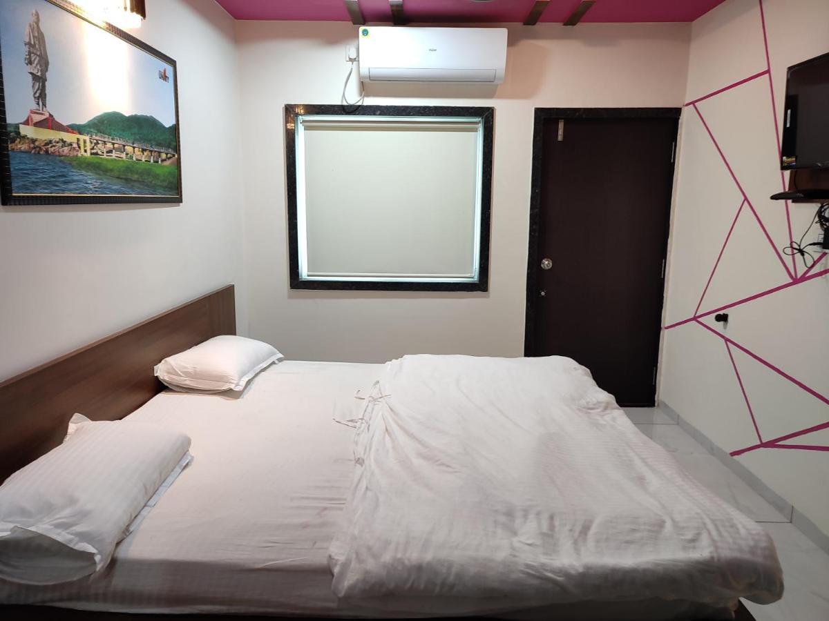 Hotel Sardar Rooms Garudeshwar Exterior photo