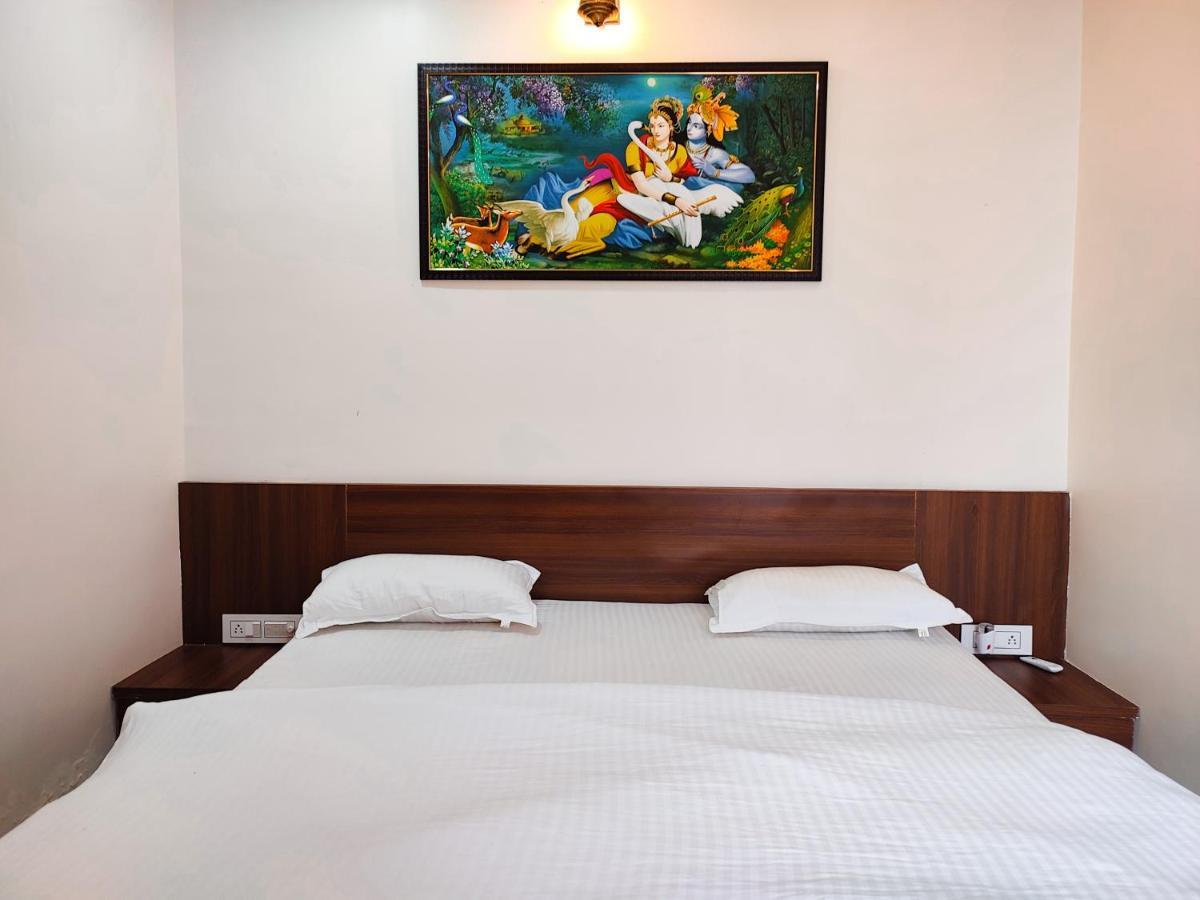 Hotel Sardar Rooms Garudeshwar Exterior photo